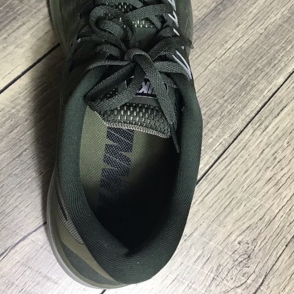 NWT Nike Flex 2017 RN Sequoia M AUTHENTIC - Picture 8 of 8